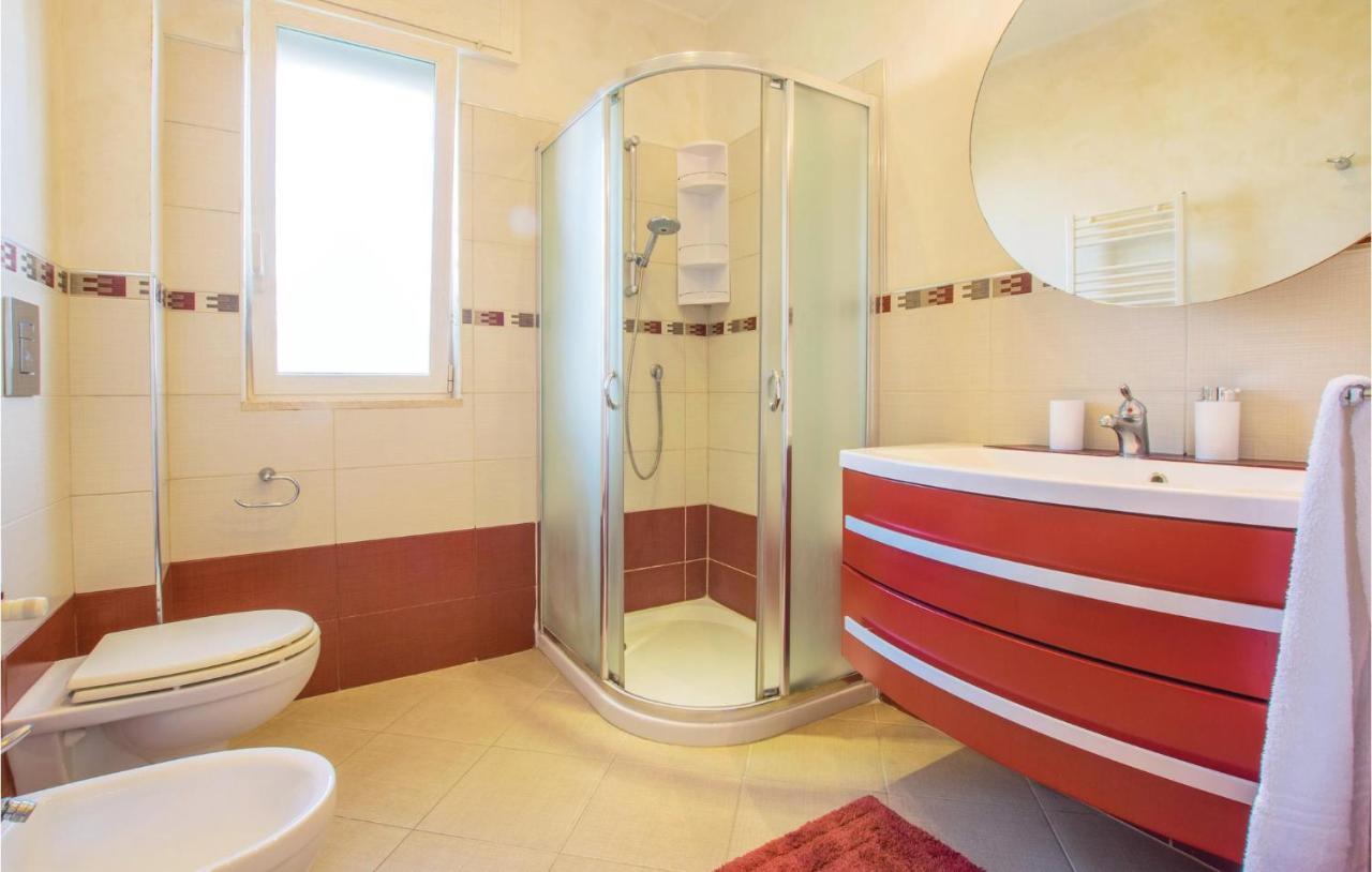 Awesome Apartment In Bari With Wifi Exterior foto