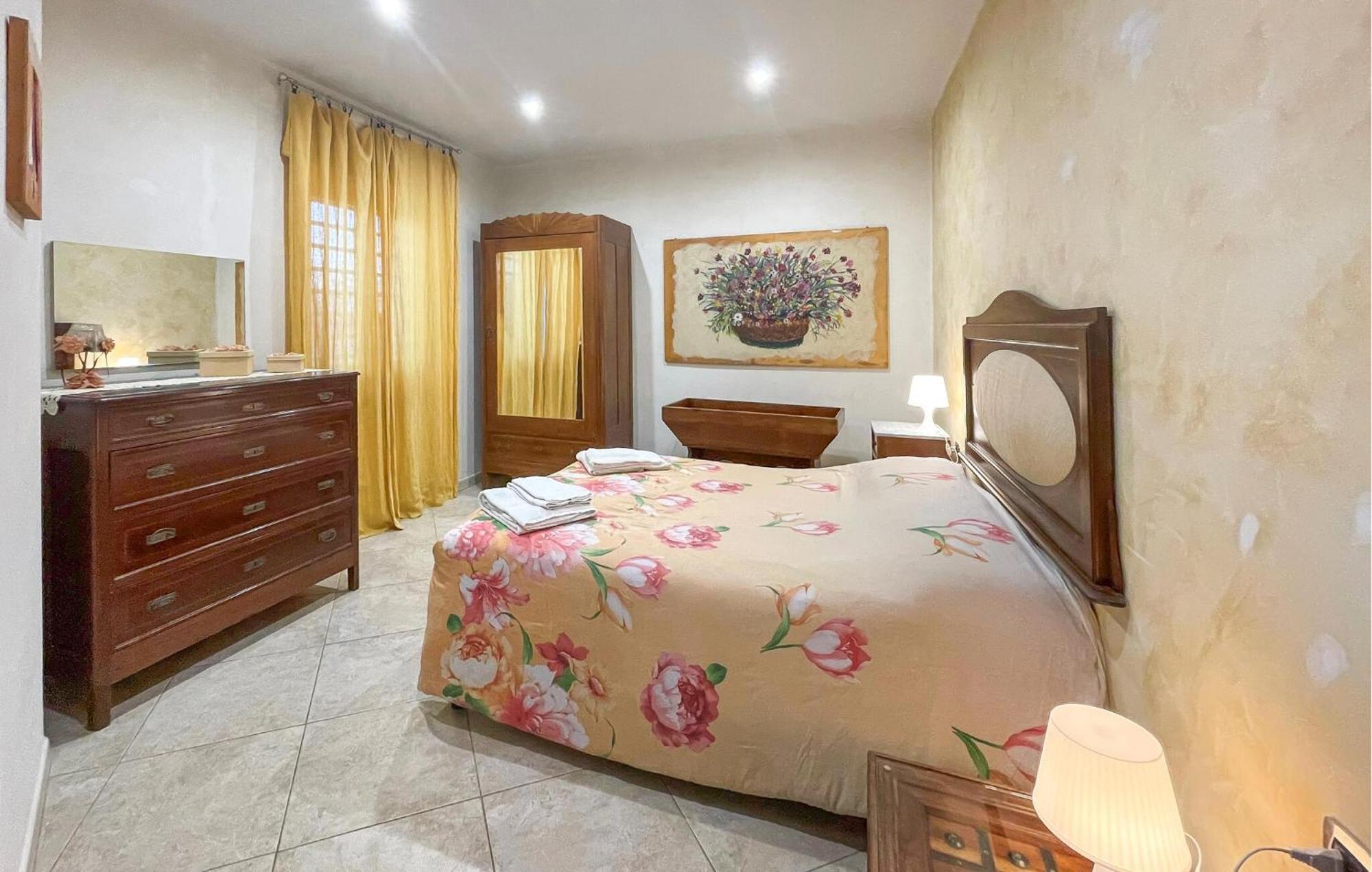 Awesome Apartment In Bari With Wifi Exterior foto